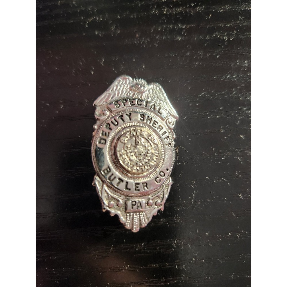 Obsolete Special Deputy Sheriff Badge Butler Co. PA Police Security Collectible‎